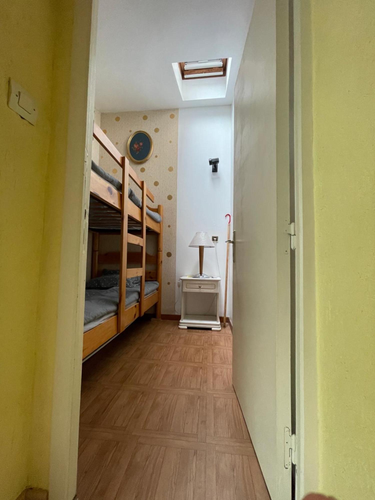 Rare 2 Bedroom With Private Beach On Lake Annecy Doussard Kültér fotó